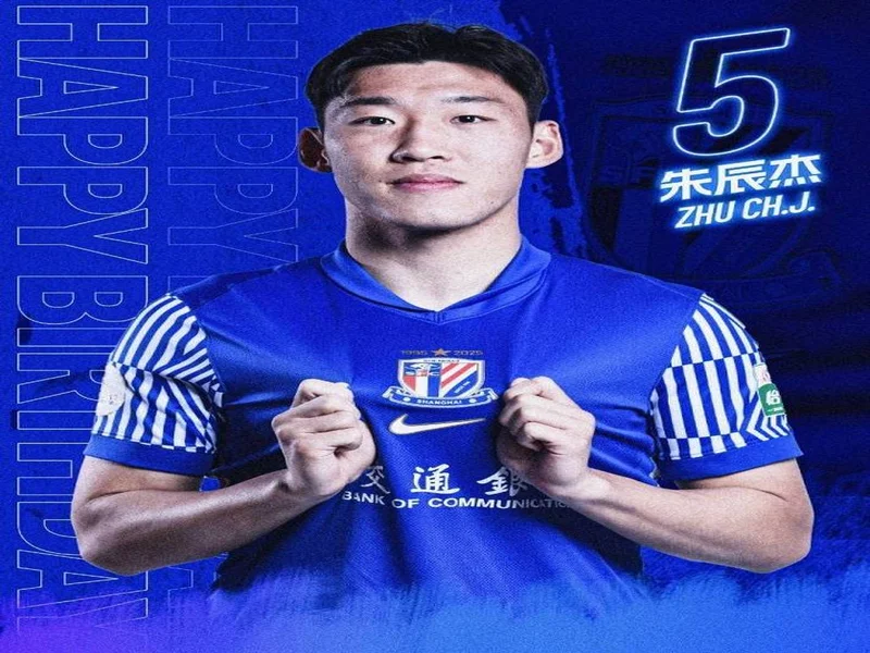 朱辰杰：自己在国家队算中生代球员，希望分享一些经验给年轻球员